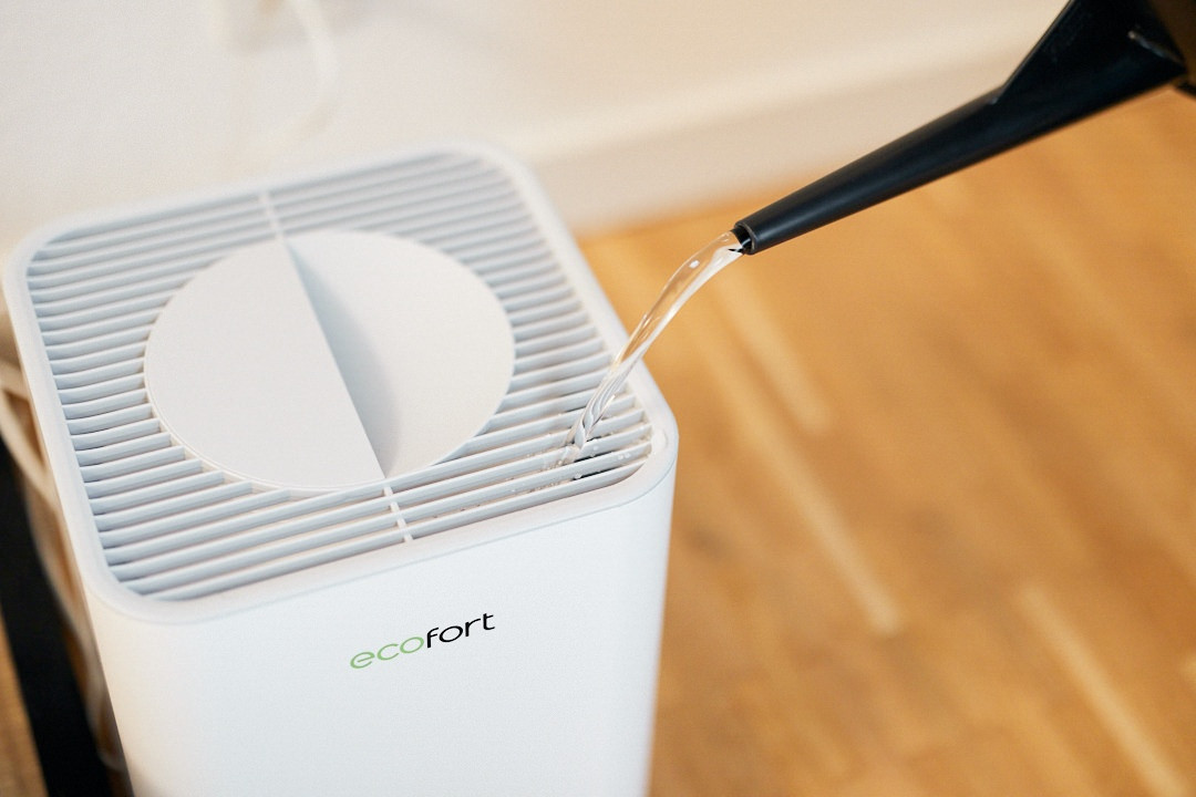 ecoQ HumidAir E250 einfaches Nachfüllen von oben