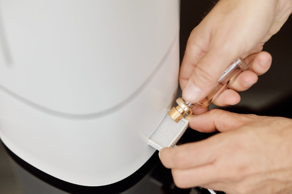 ecoQ HumidAir U400 Befeuchter mit Behälter für Duftstoffe