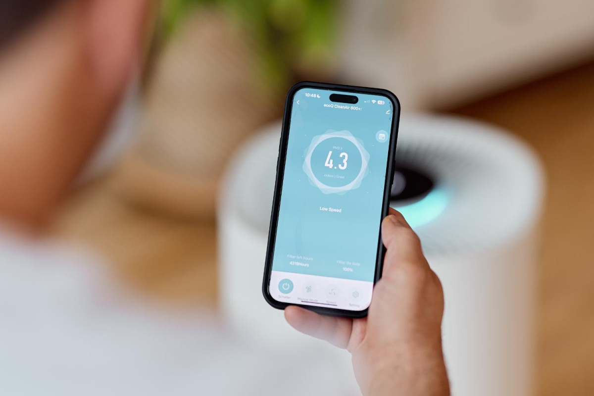 Steuerung des ecofort Luftreinigers über Smartphone-App mit Anzeige der Luftqualität in Echtzeit
