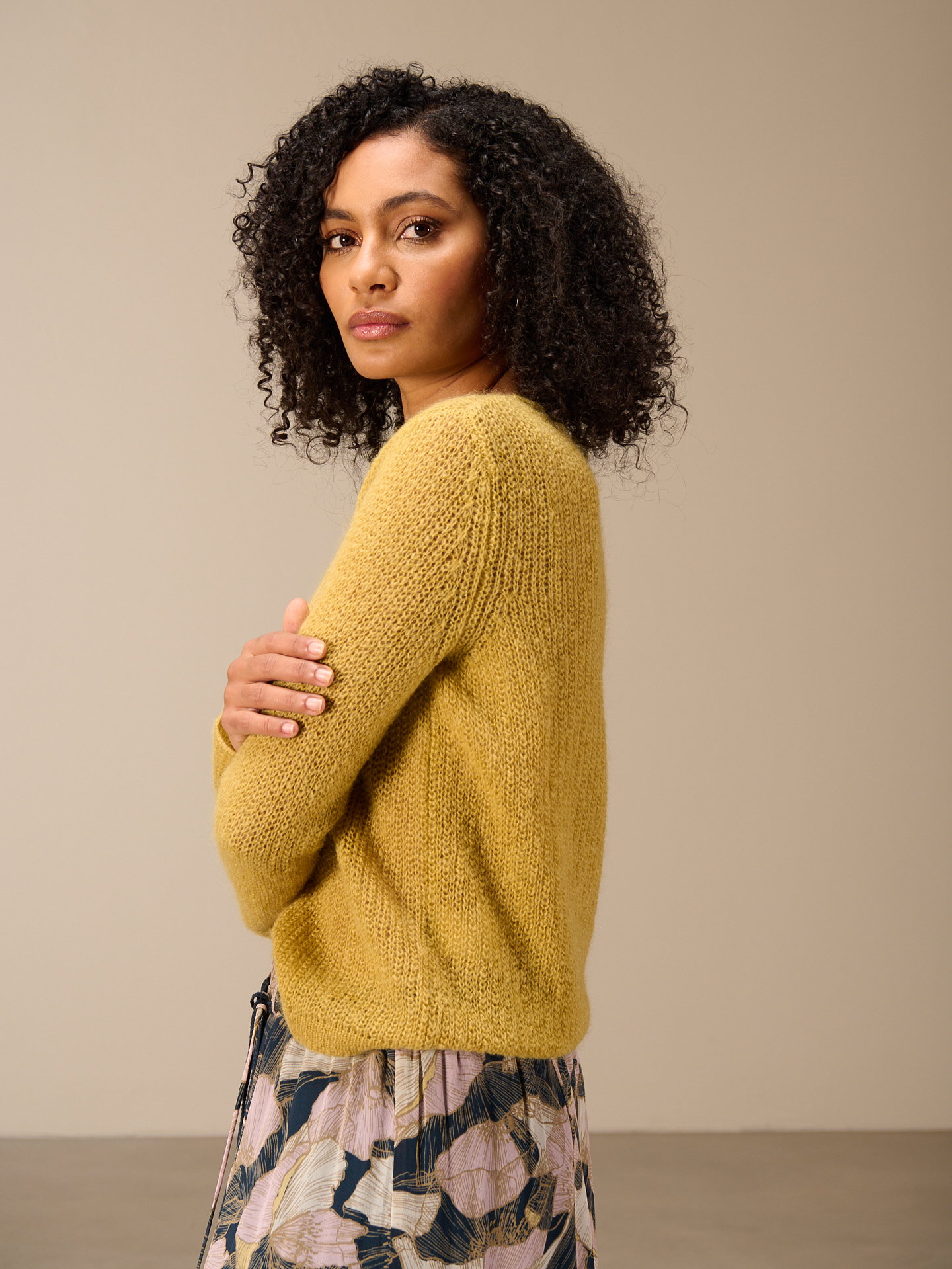 Pullover locker gestrickt