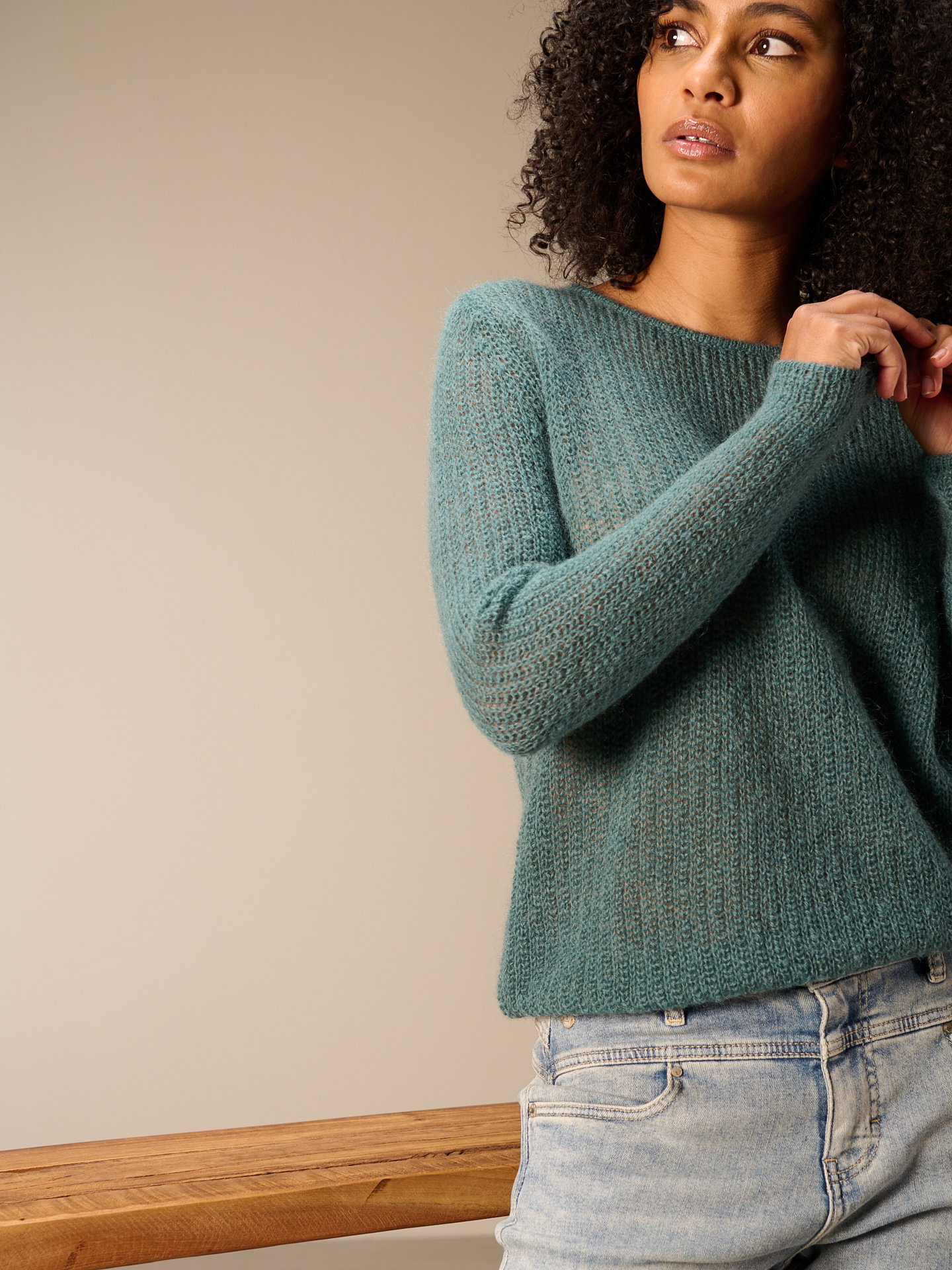Pullover locker gestrickt