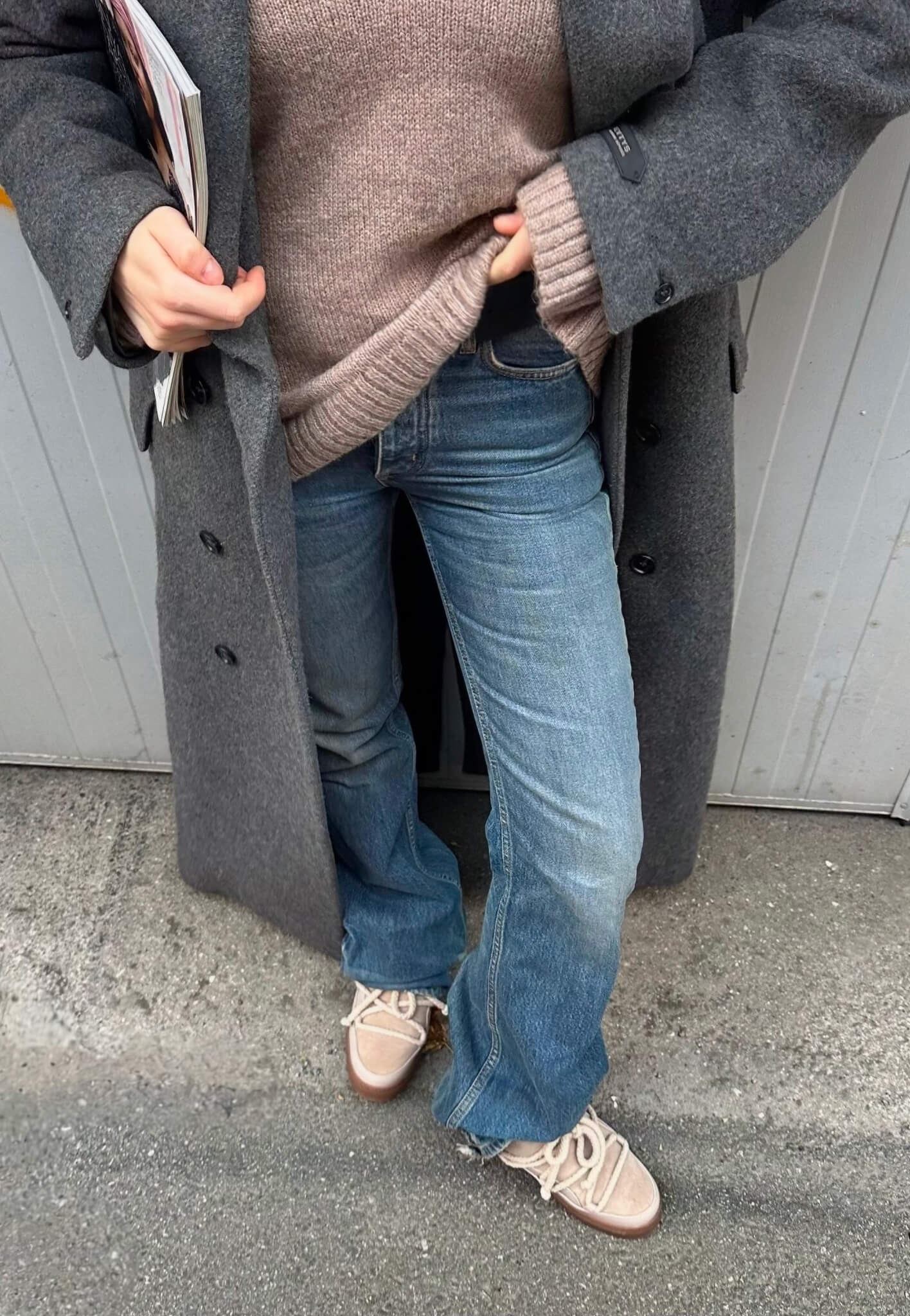 Classic — Beige