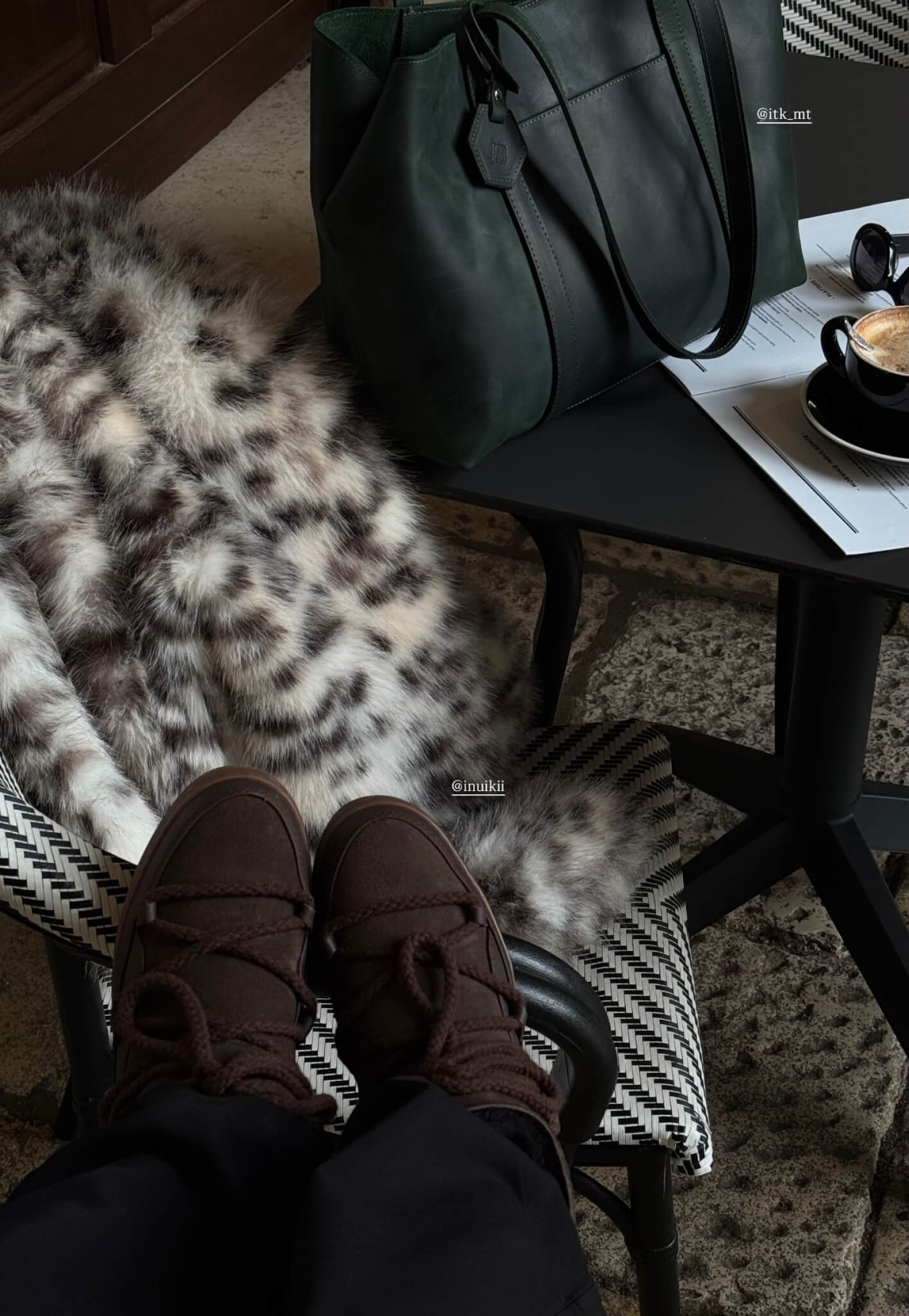 Classic — Taupe