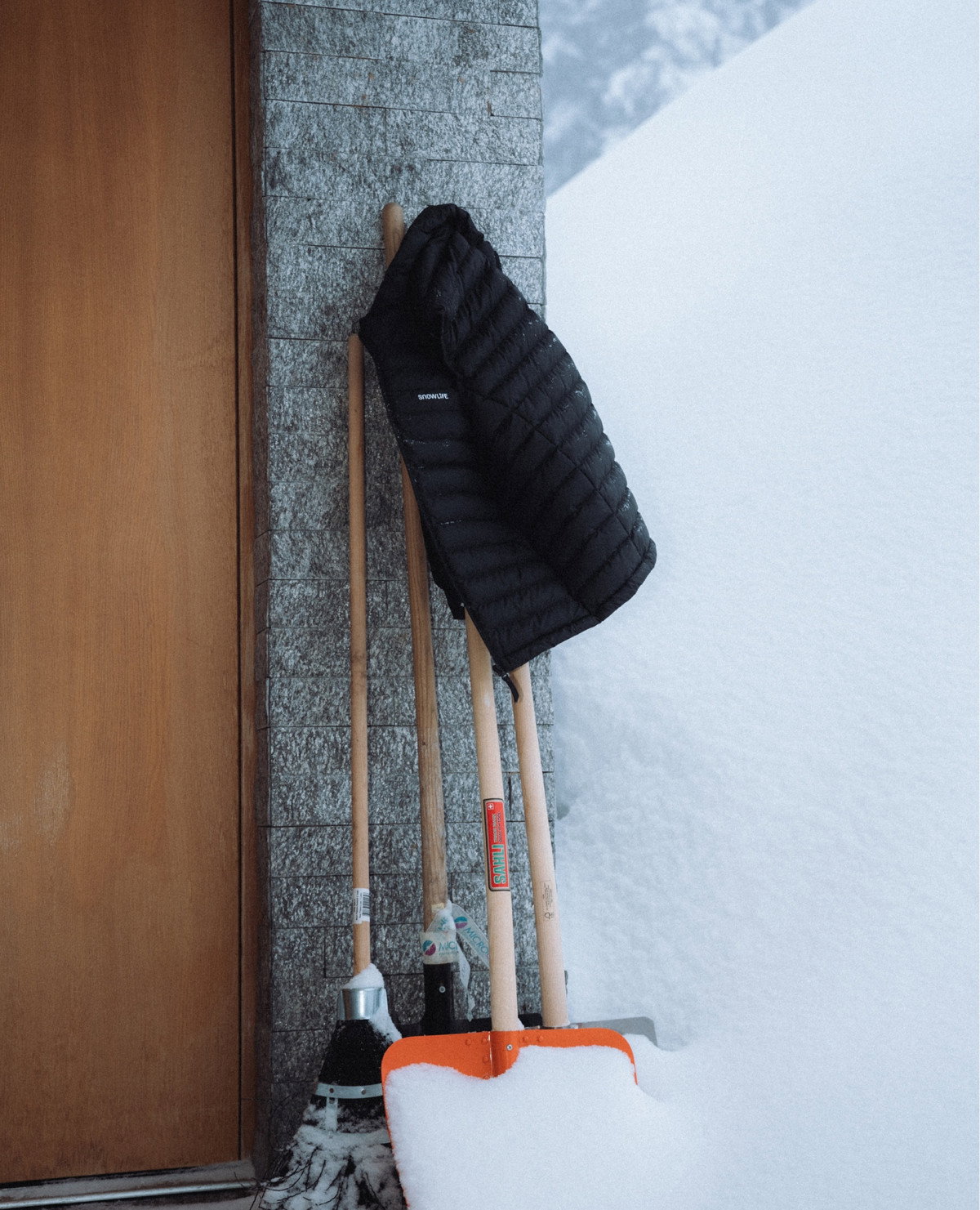 classic-snowlife-climber-vest-accesories/apparel